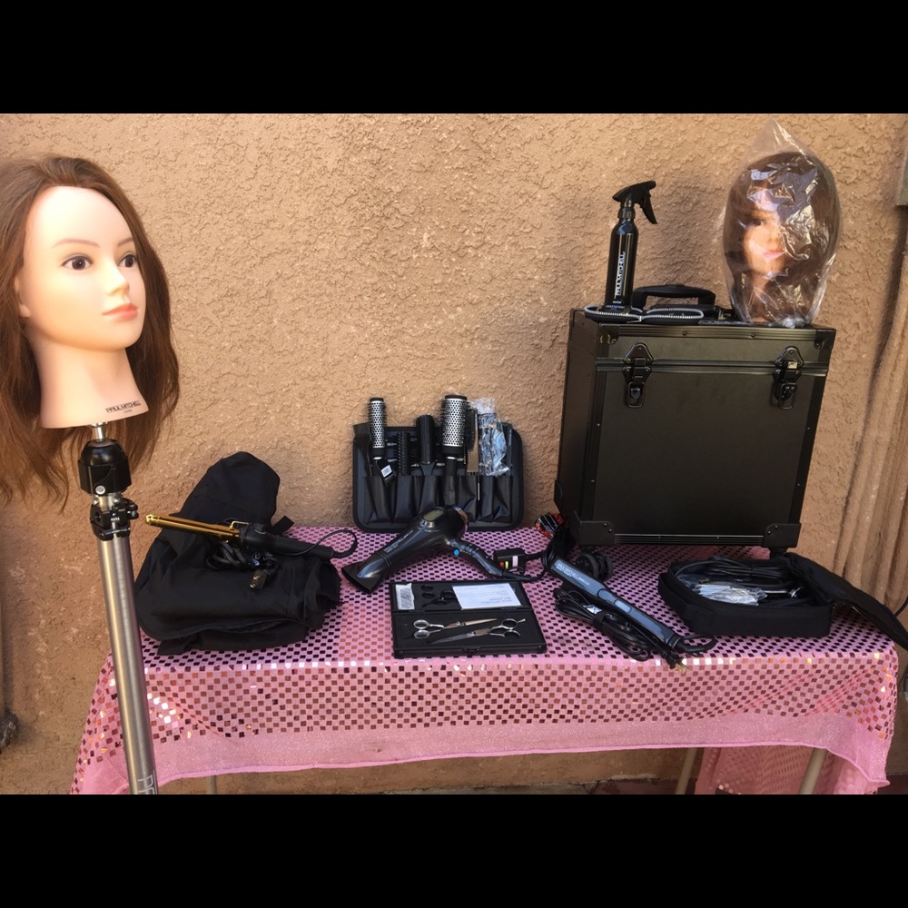 Paul Mitchell Kit !! Authentic
